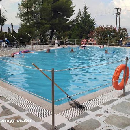 Ermis Hotel Loutra Ipatis Bagian luar foto