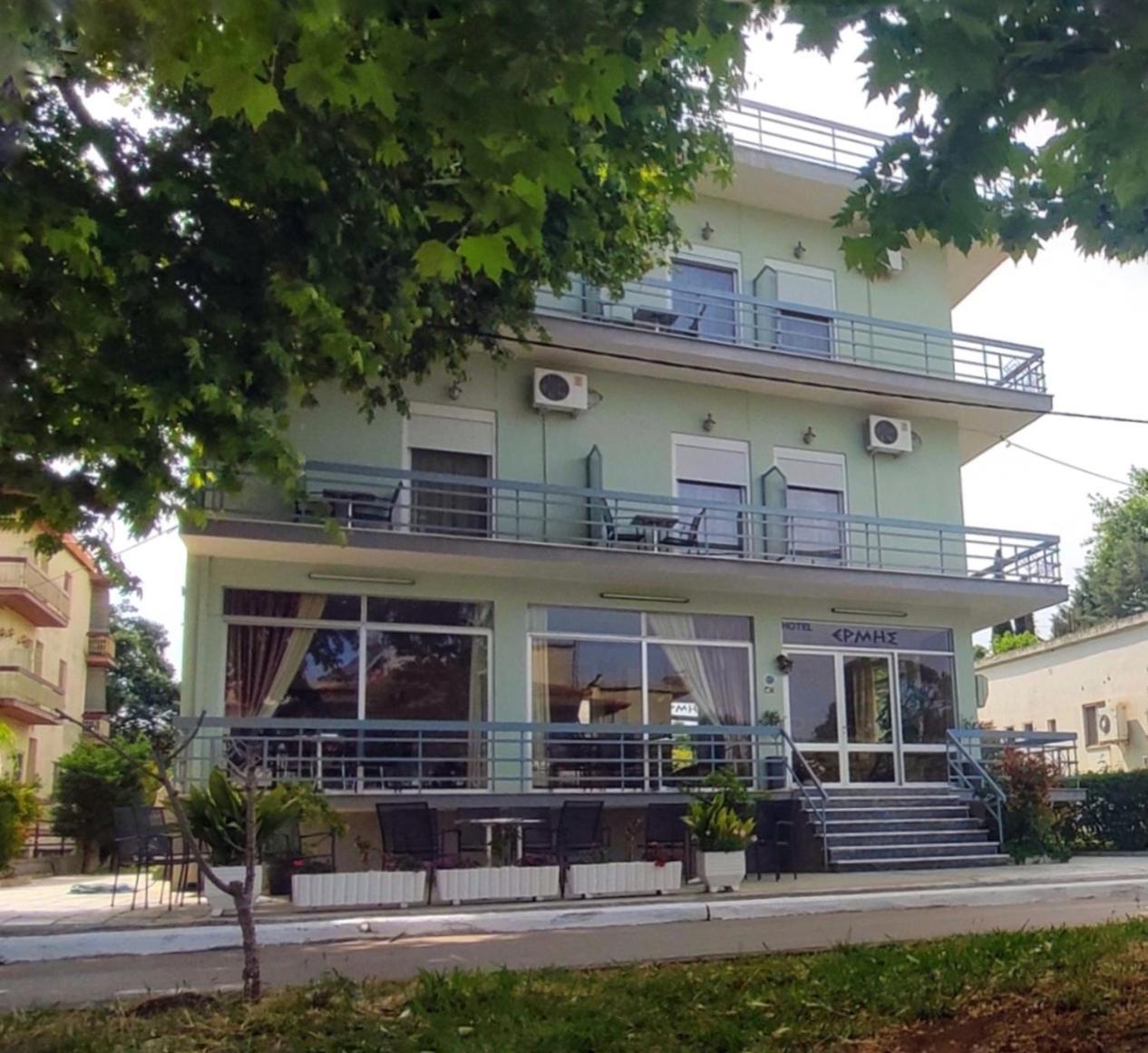 Ermis Hotel Loutra Ipatis Bagian luar foto